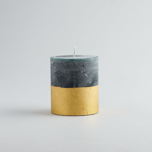 Winter Thyme Gold Half-Dipped Pillar